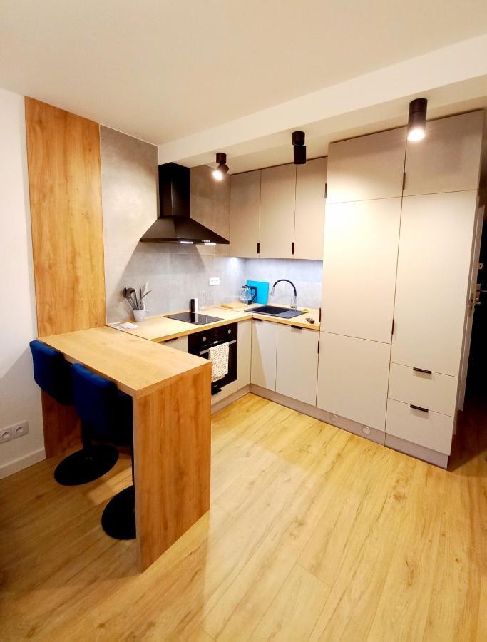 Neoapartments Lotnicza Wroclaw Ngoại thất bức ảnh