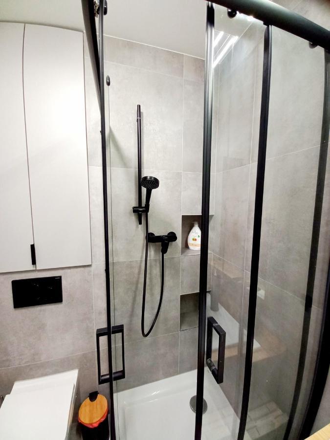 Neoapartments Lotnicza Wroclaw Ngoại thất bức ảnh
