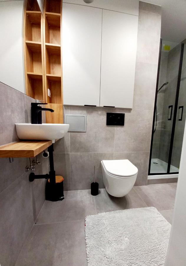 Neoapartments Lotnicza Wroclaw Ngoại thất bức ảnh