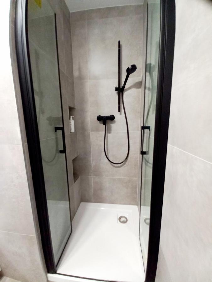 Neoapartments Lotnicza Wroclaw Ngoại thất bức ảnh